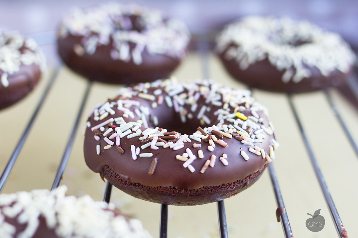 DONUTS al FORNO VEGAN SENZA GLUTINE