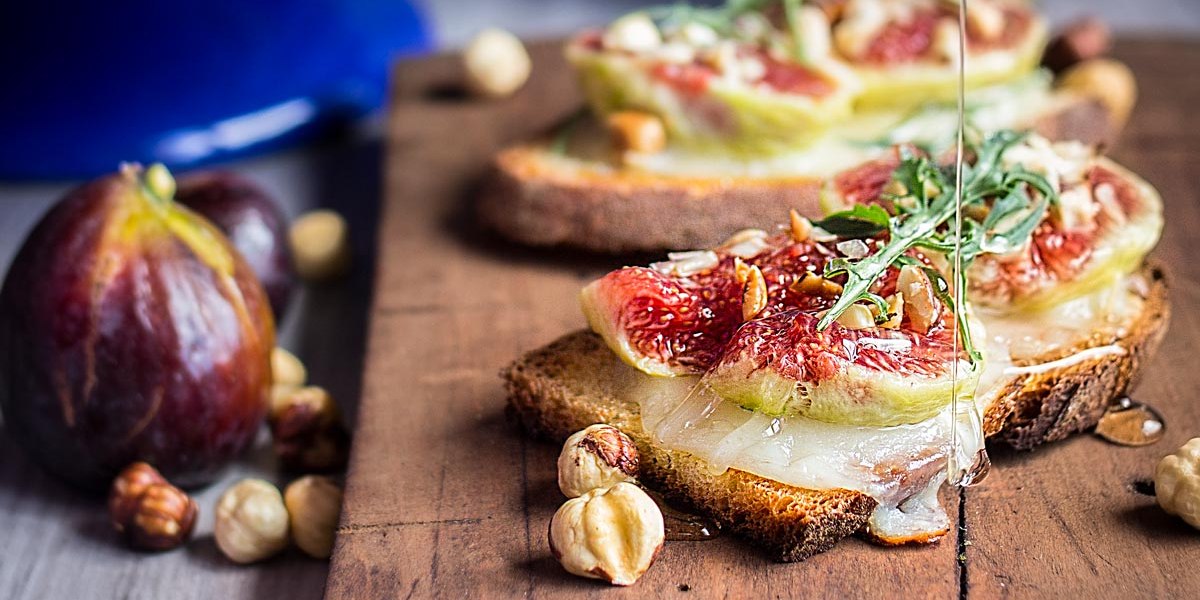 Crostini ai fichi e formaggio
