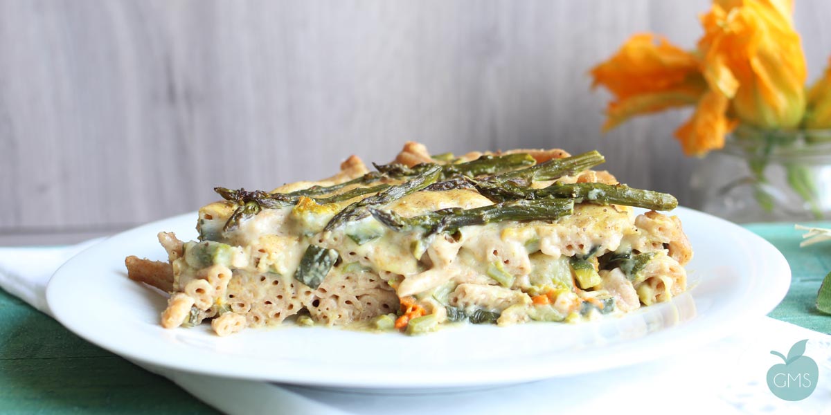Pasta al forno con asparagi e zucchine