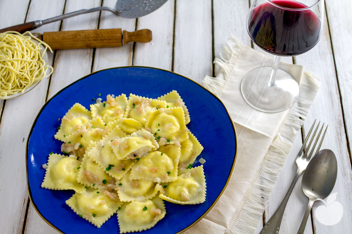 Ravioli ripieni alle pere e ricotta