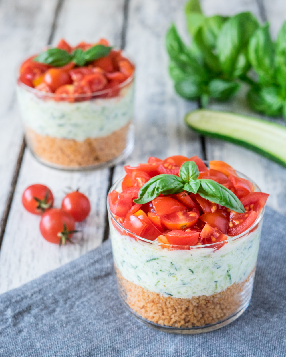 Bicchierini di cous cous e tzatziki