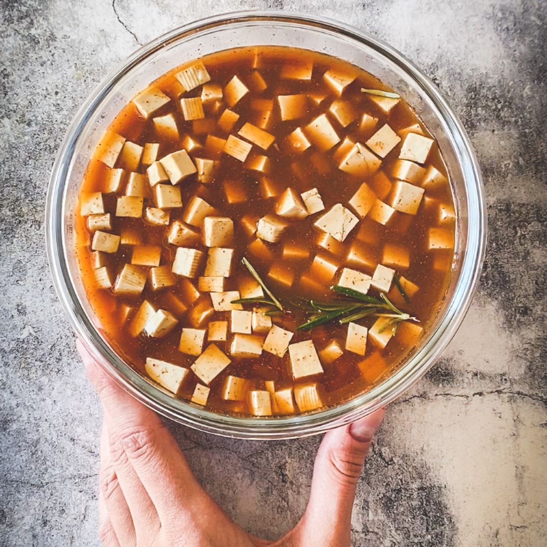 Tofu marinato alla salsa di soia